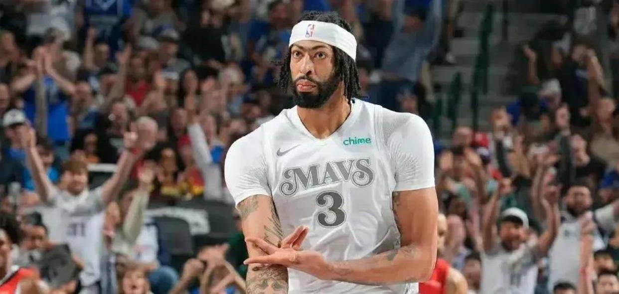 开云-德罗巴在独行侠比赛中夺冠，表现优异引发热议！上演精彩一战-开云