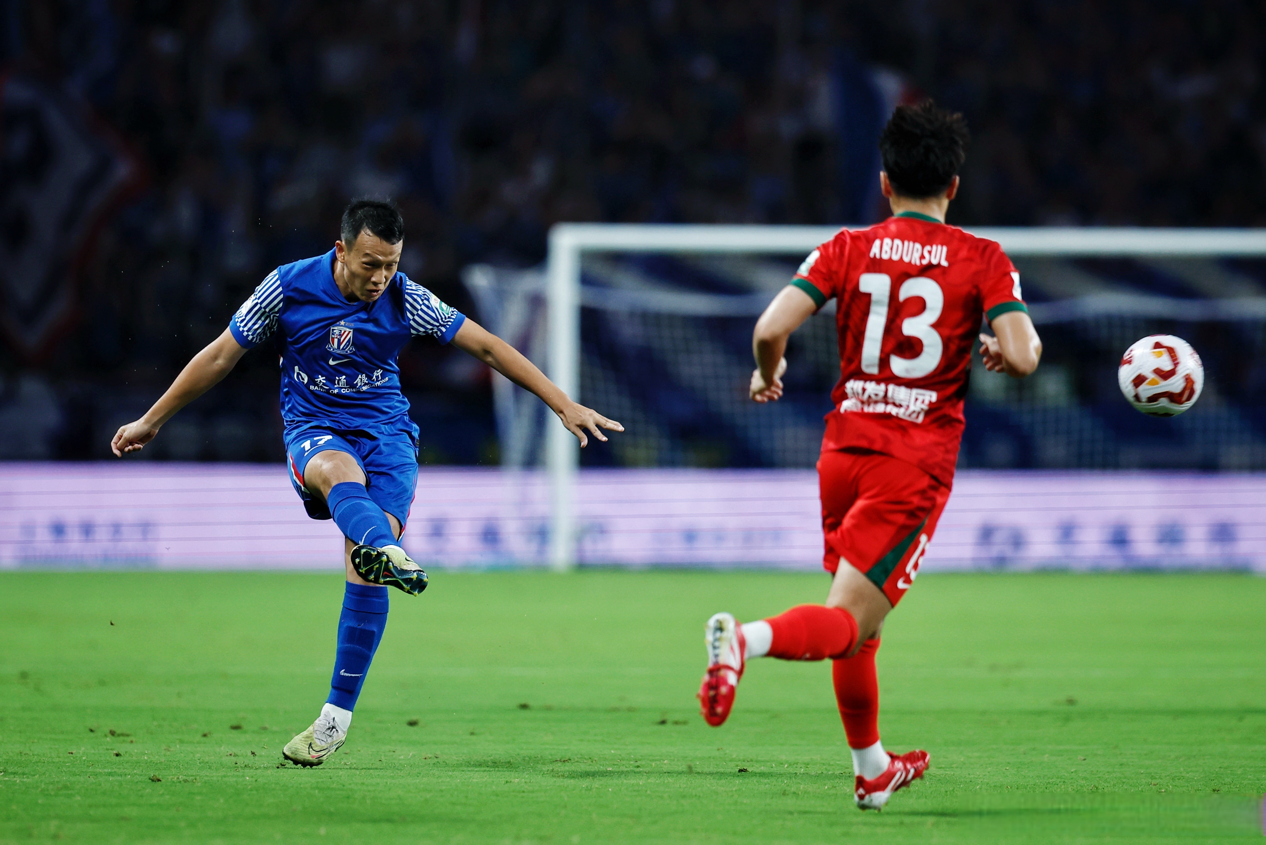 上海久事发布备战花絮；转会期门线救险；足总杯任务艰巨；细节决定成败